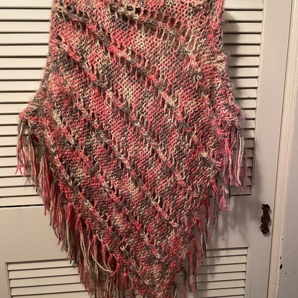 Pink/Green knitted poncho